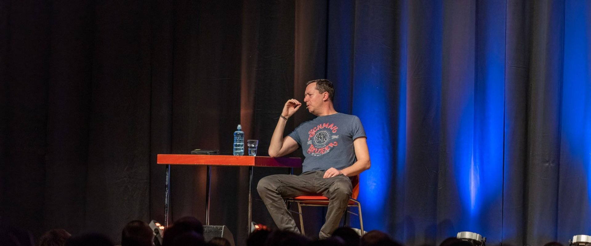 header slide background image